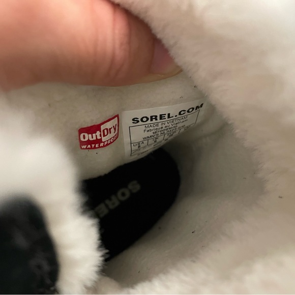 SOLD OUT Sorel Ladies Black Tivoli lV Boots Size 9 - Picture 9 of 11